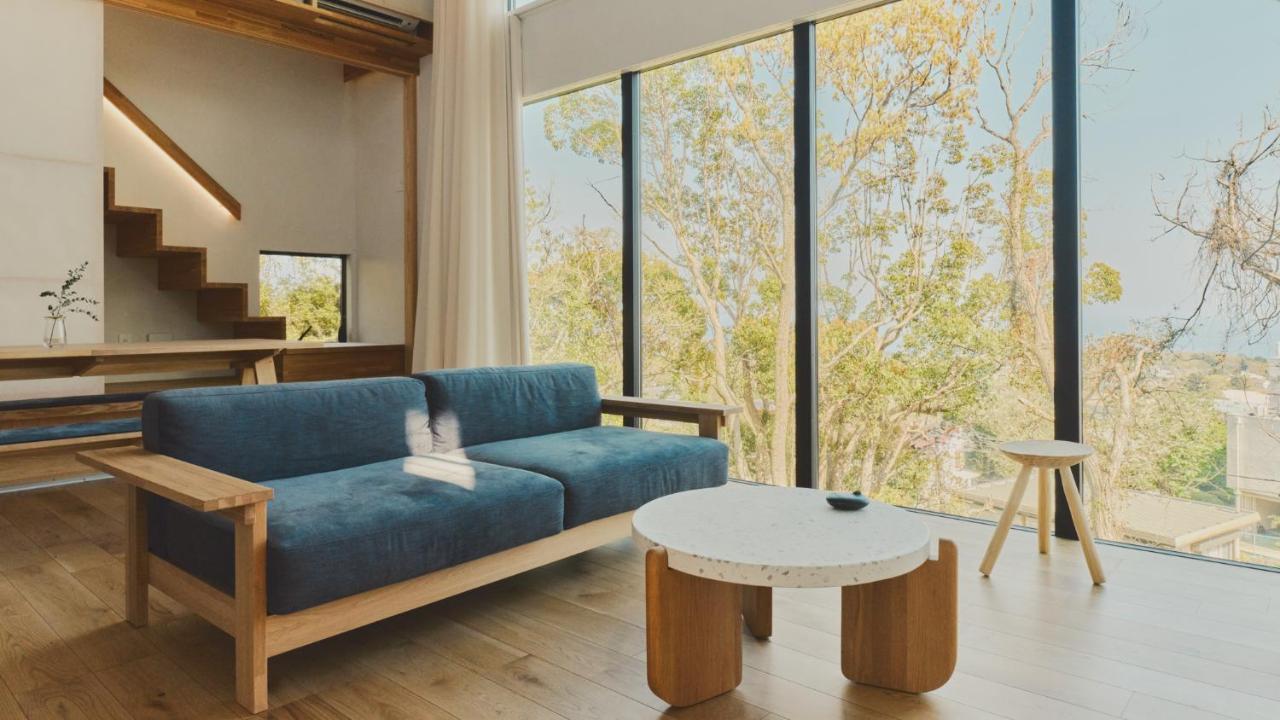 Playliving Izu - A Ocean View Villa With Onsen Ито Экстерьер фото
